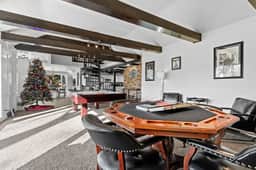 Pine Terrace - Image 3